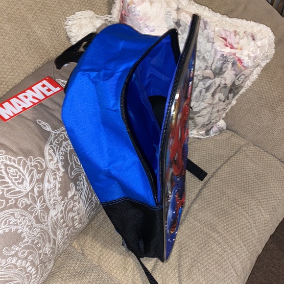 💙❤️💙NWT Marvel Super Hero’s Backpack - Picture 7 of 10